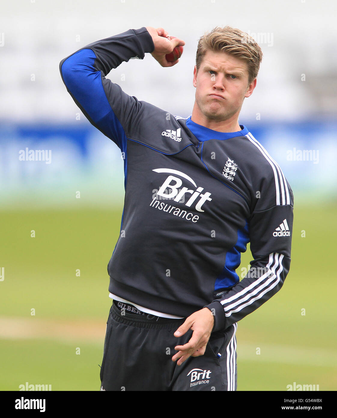 Cricket - International Tour Match - England Lions / West Indies - Day One - County Ground. Inglese Lion Stuart Meaker Foto Stock