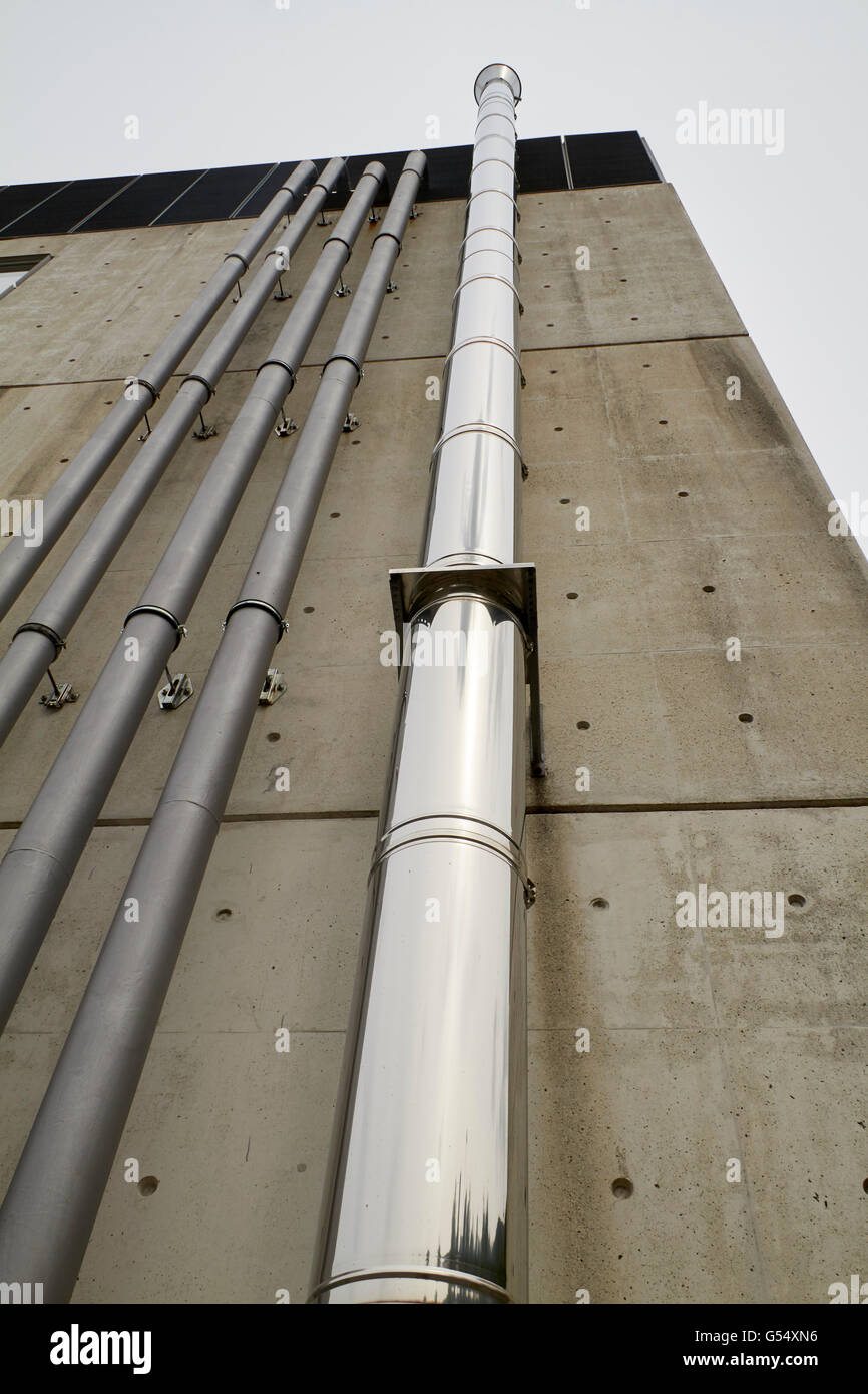 Chrome tubo di ventilazione / camino Foto Stock