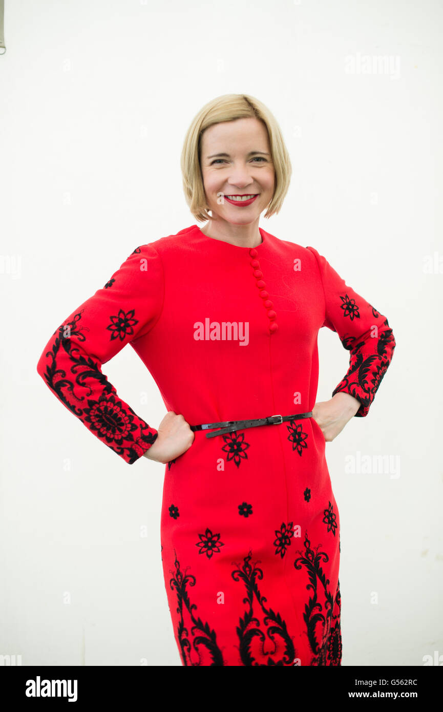 Lucy Worsley, storico, autore, curatore e presentatore televisivo.. La Hay Festival della letteratura e delle arti, Hay on Wye, Powys, Wales UK, 01 giugno 2016 Foto Stock