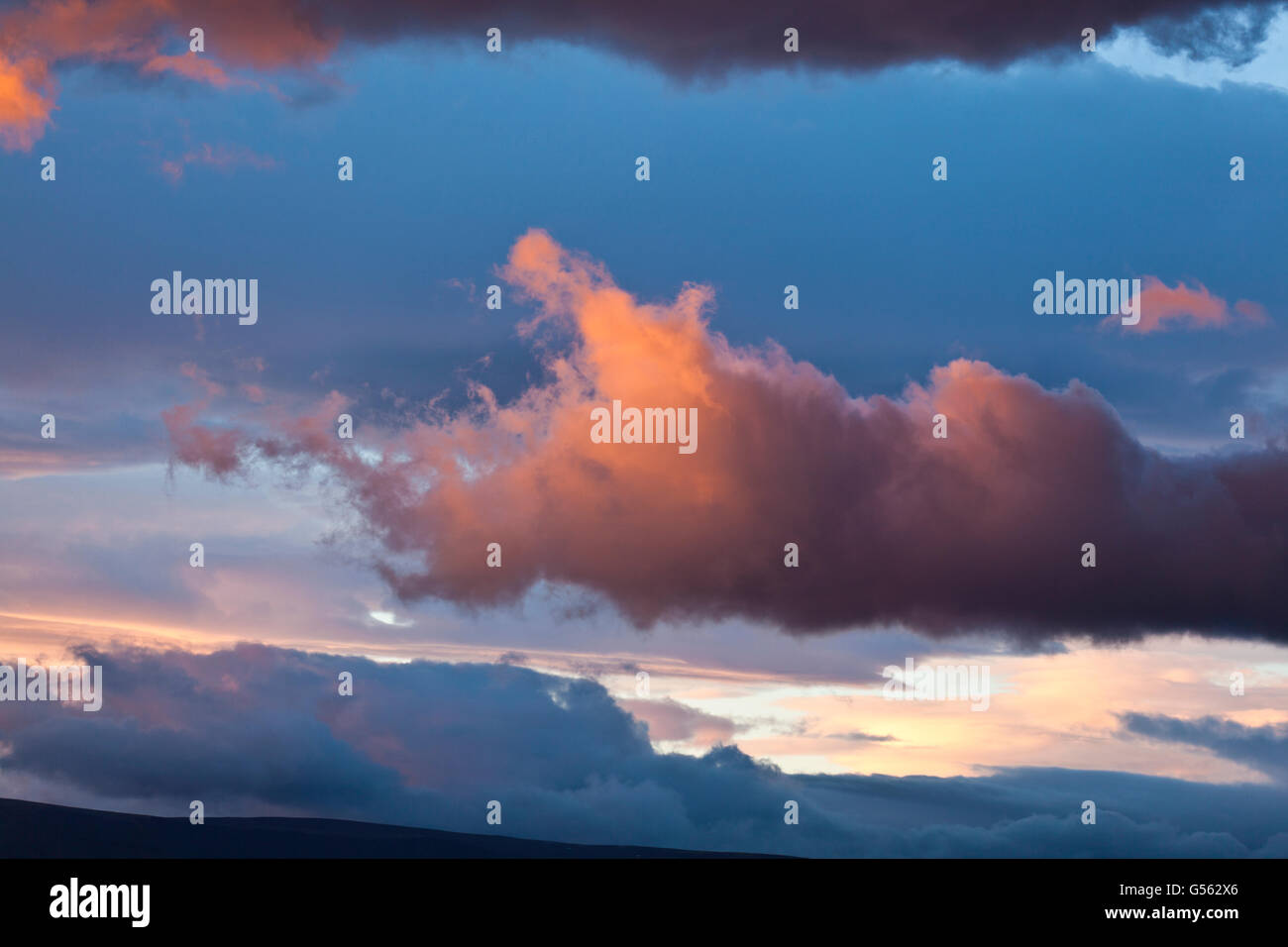 Tramonto e nuvole, Islanda Foto Stock