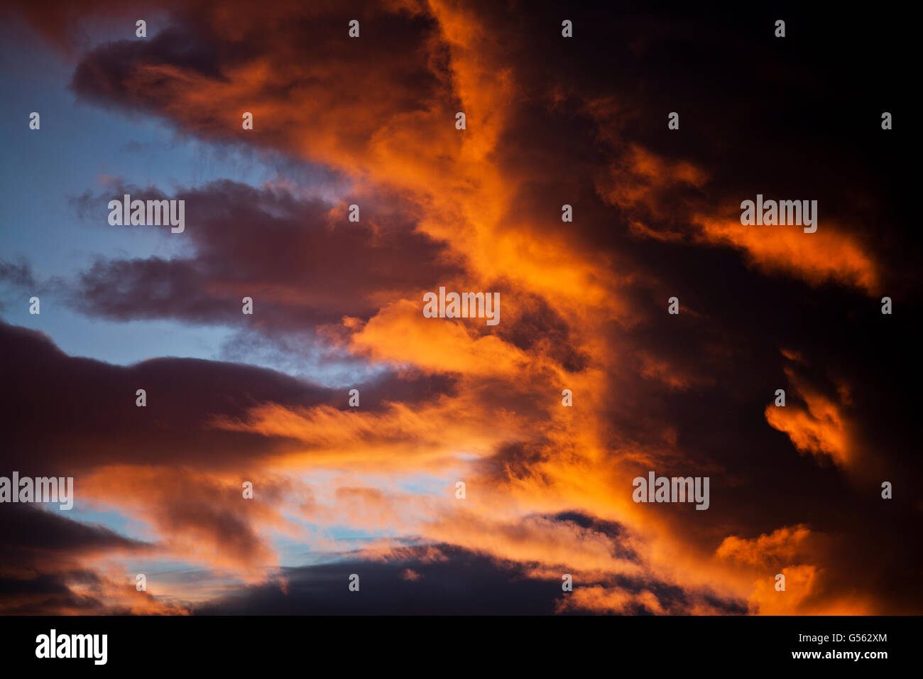 Tramonto e nuvole, Islanda Foto Stock