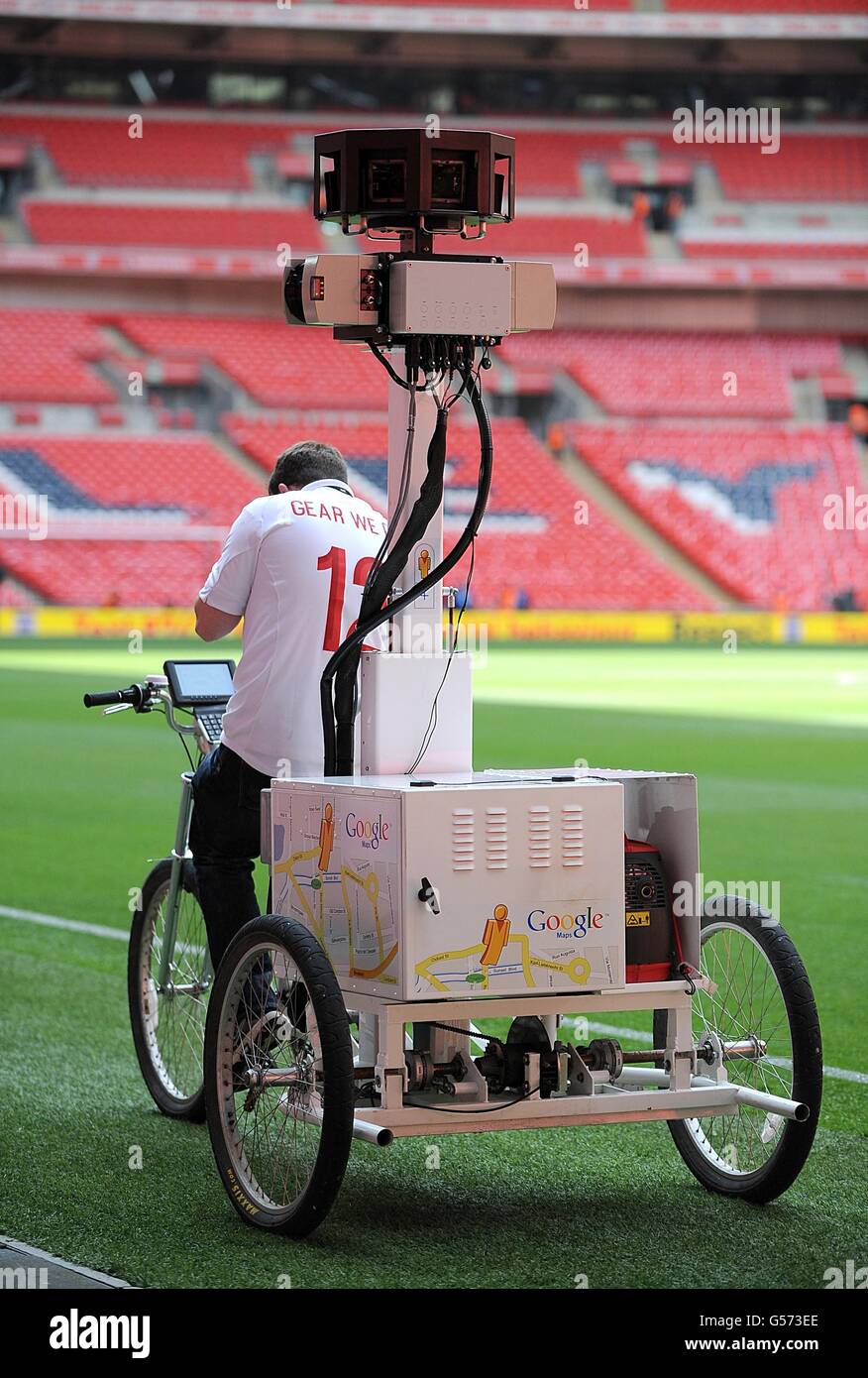 Calcio - Internazionale amichevole - Inghilterra / Belgio - Stadio di Wembley. La bici di Google Street View scatta le foto intorno al Wembley Stadium prima della partita Foto Stock