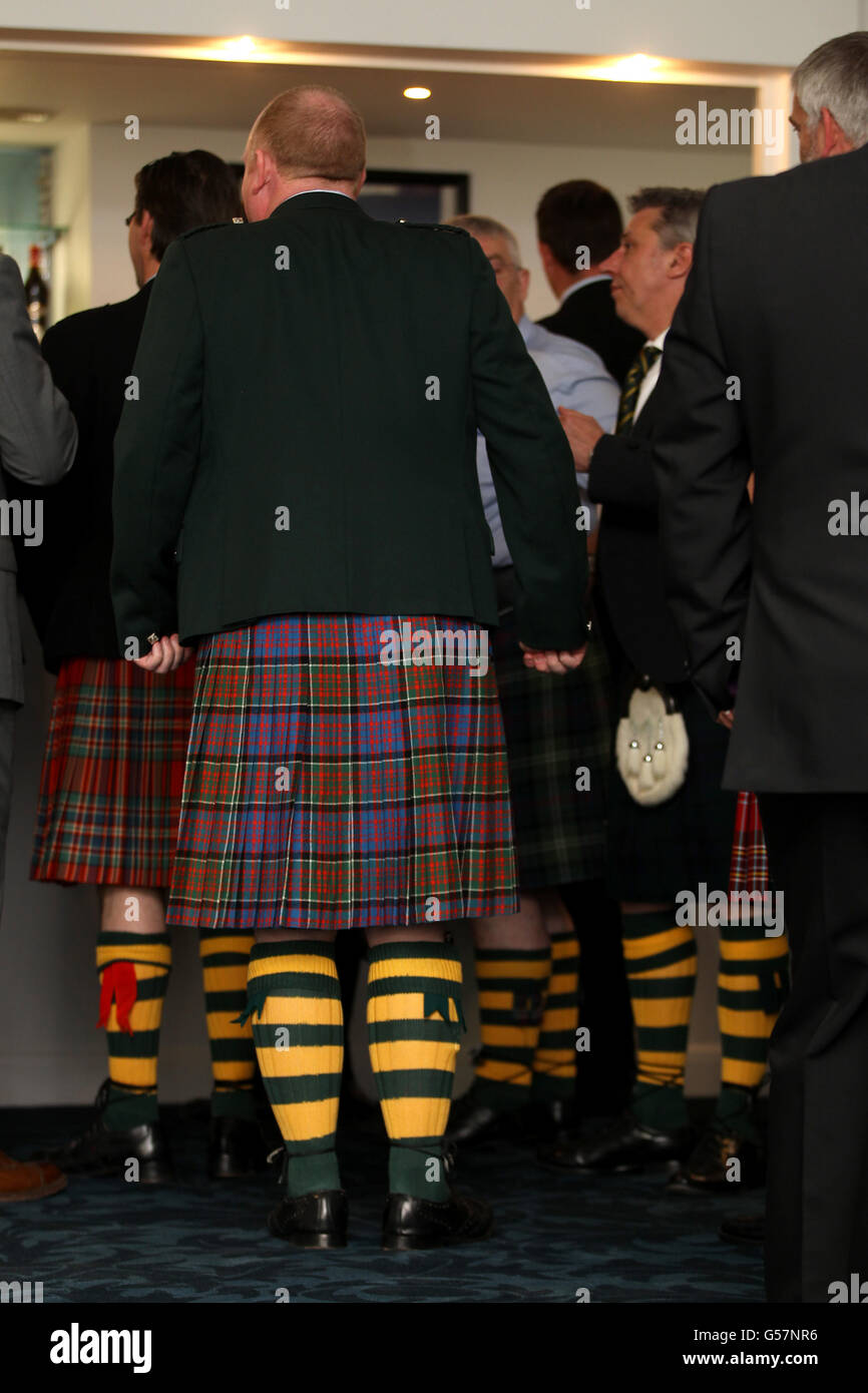 Durante la cena Scottish Rugby Union Club Awards al Murrayfield, Edimburgo, potrete gustare i tradizionali forni. Foto Stock
