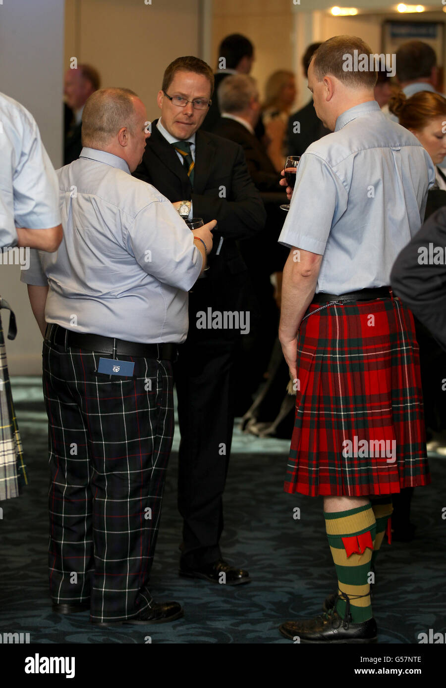 Durante la cena Scottish Rugby Union Club Awards al Murrayfield, Edimburgo, potrete gustare i tradizionali forni. Foto Stock