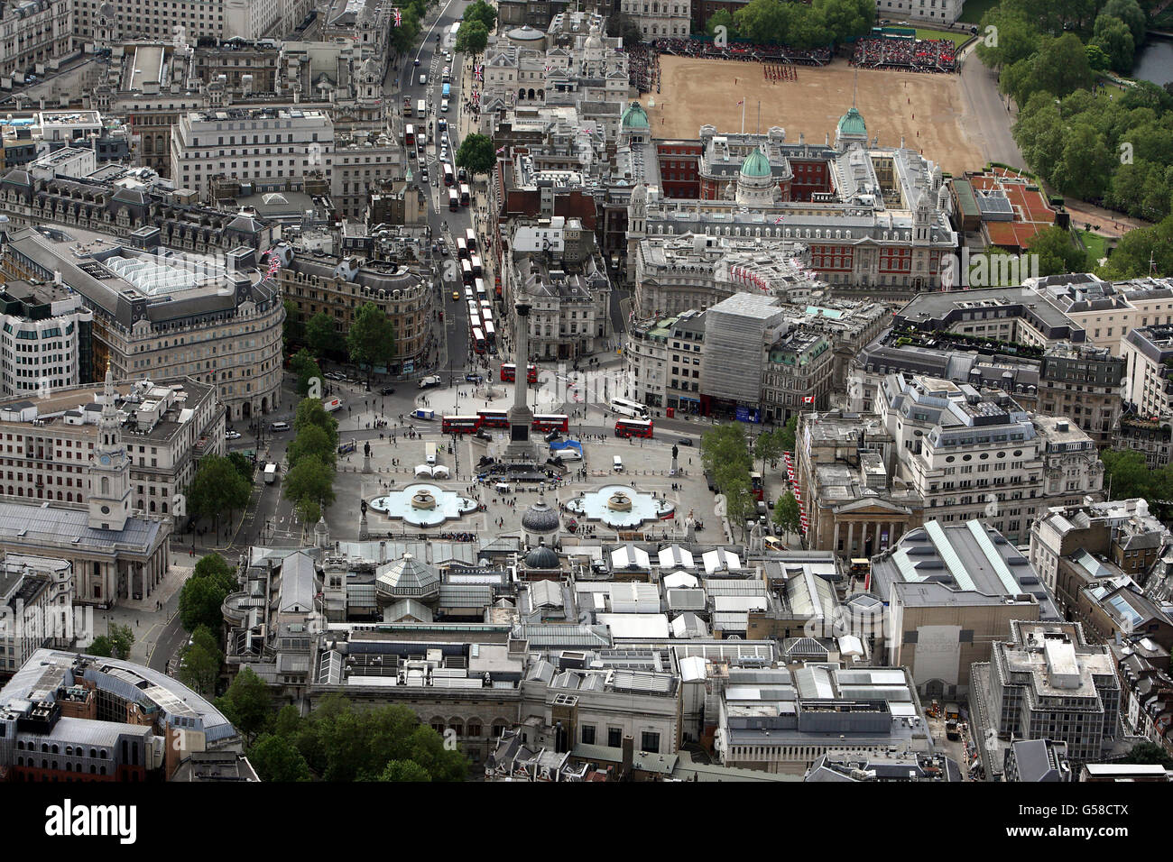 Vista sulla città - Londra. Vista aerea di Trafalgar Square nel centro di Londra Foto Stock