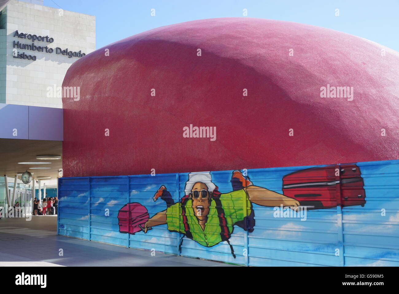 Il Lisbona aeroporto Portela LIS, formalmente chiamato Lisbona Humberto Delgado Airport Foto Stock