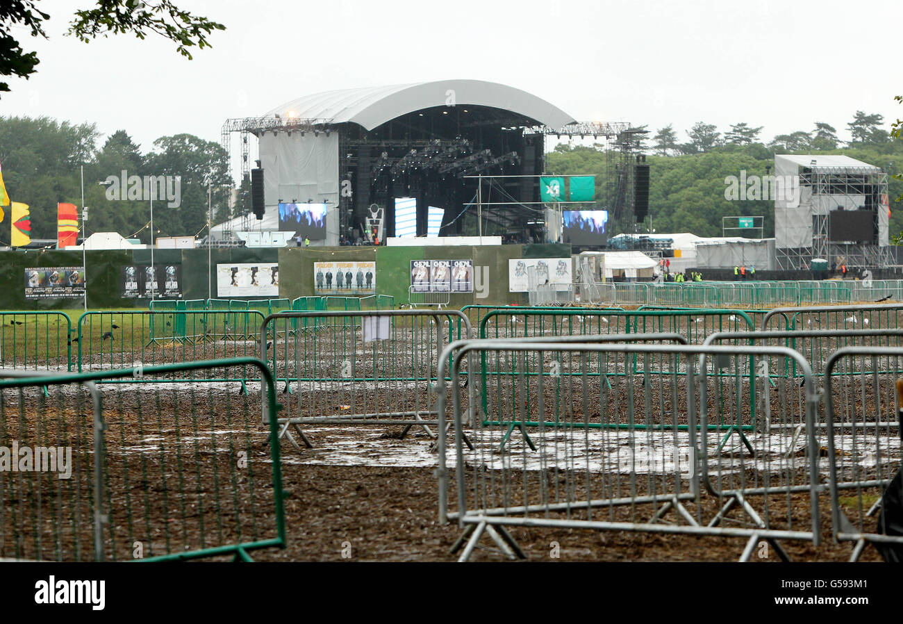 Una vista generale del sito di concerti dove sette uomini sono stati pugnalati in attacchi di coltello separati nel Phoenix Park a Dublino la notte scorsa. Foto Stock