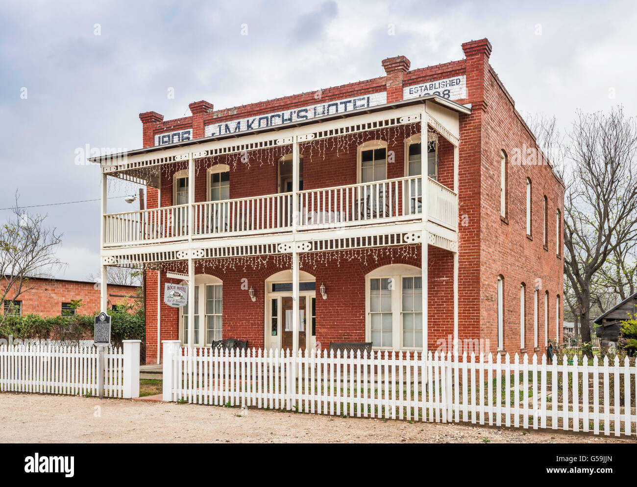 Centro storico di J.M. Koch's Hotel, costruito nel 1906 in d'Hanis, Texas, Stati Uniti d'America Foto Stock