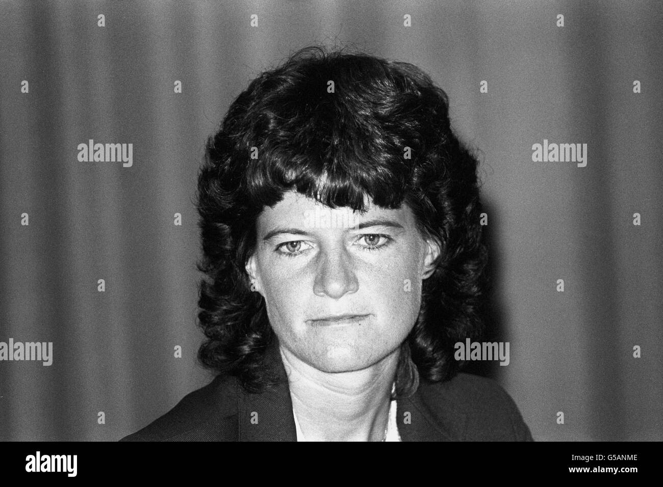 Dr Sally Ride, 32, la prima donna spaziale d'America ad una conferenza stampa presso l'Ambasciata americana a Londra. Foto Stock