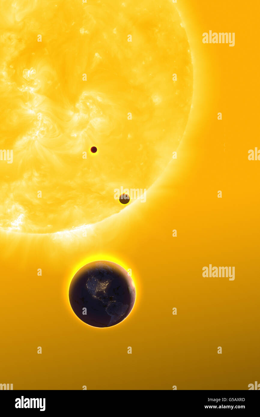 Terra, Venere, Mercurio in orbita intorno al Sole. I suns diametro è circa 109 volte quella della Terra Foto Stock