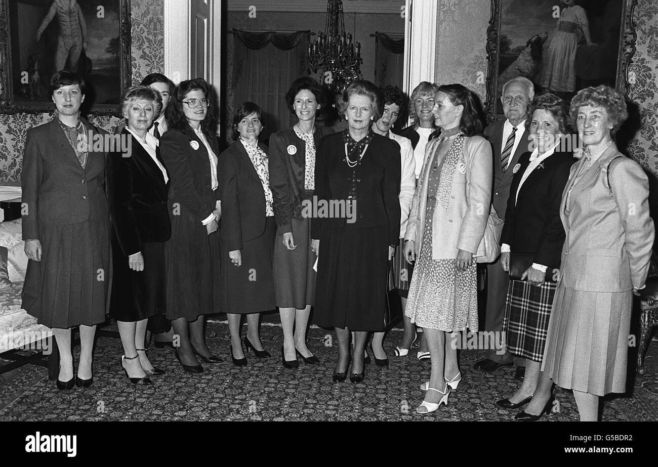 Le donne e le famiglie per la difesa Foto Stock