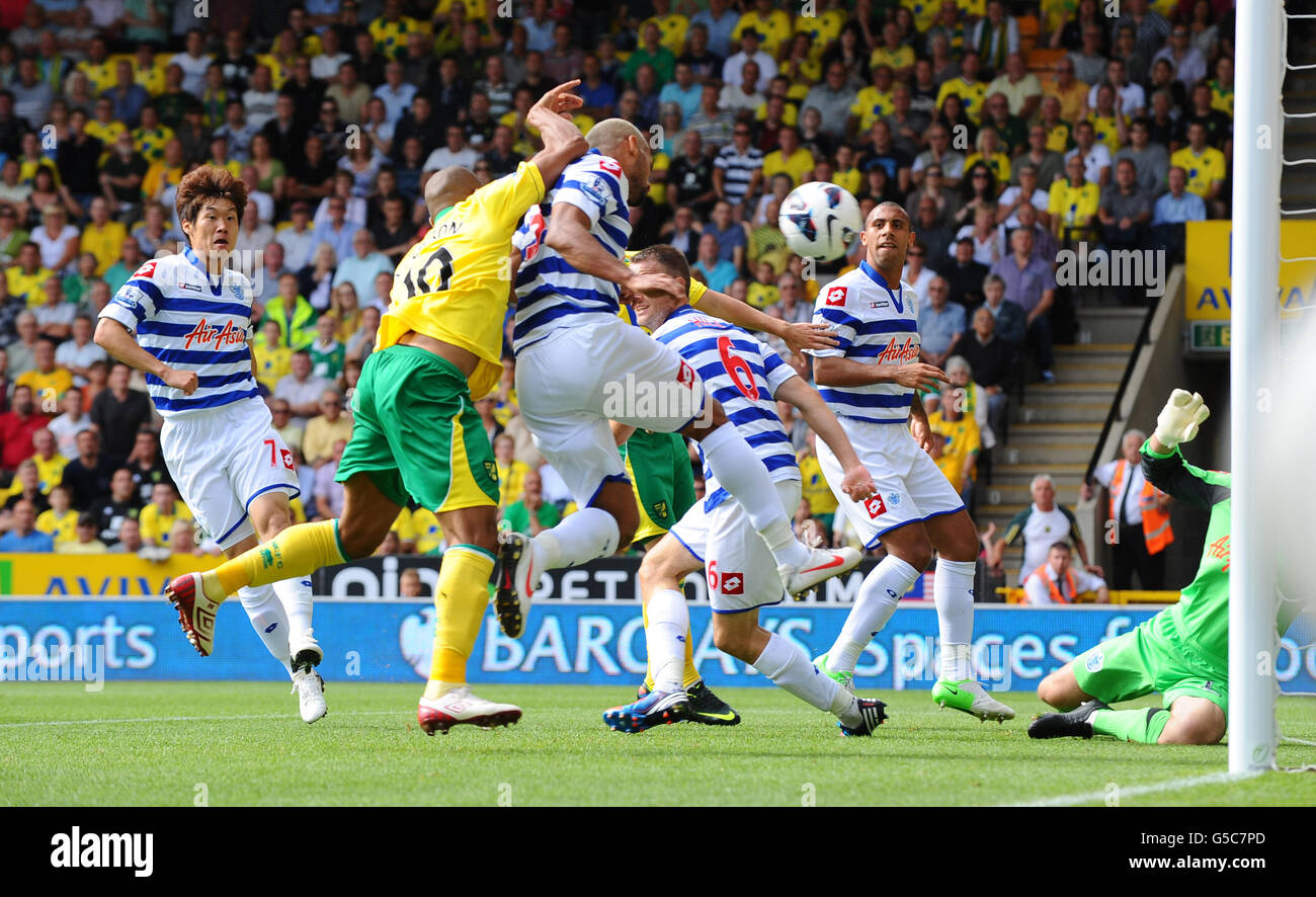 Calcio - Barclays Premier League - Norwich City v Queens Park Rangers - Carrow Road Foto Stock