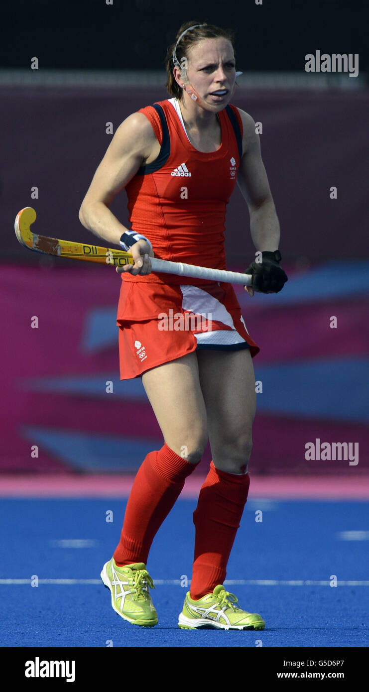 Il capitano della Gran Bretagna Kate Walsh, durante la partita della medaglia di bronzo contro la Nuova Zelanda al Centro di Hockey nel Parco Olimpico di Londra. Foto Stock