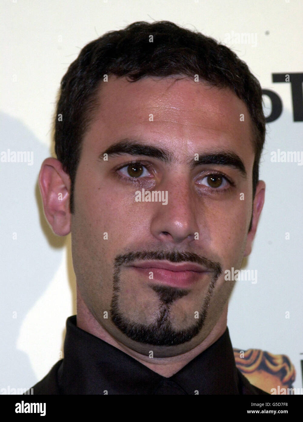 Il comico Sacha Baron Cohen (Ali G) ha ricevuto i premi per la migliore performance commedia e miglior programma o serie commedia al British Academy Television Awards al Grosvenor House Hotel di Londra. Foto Stock