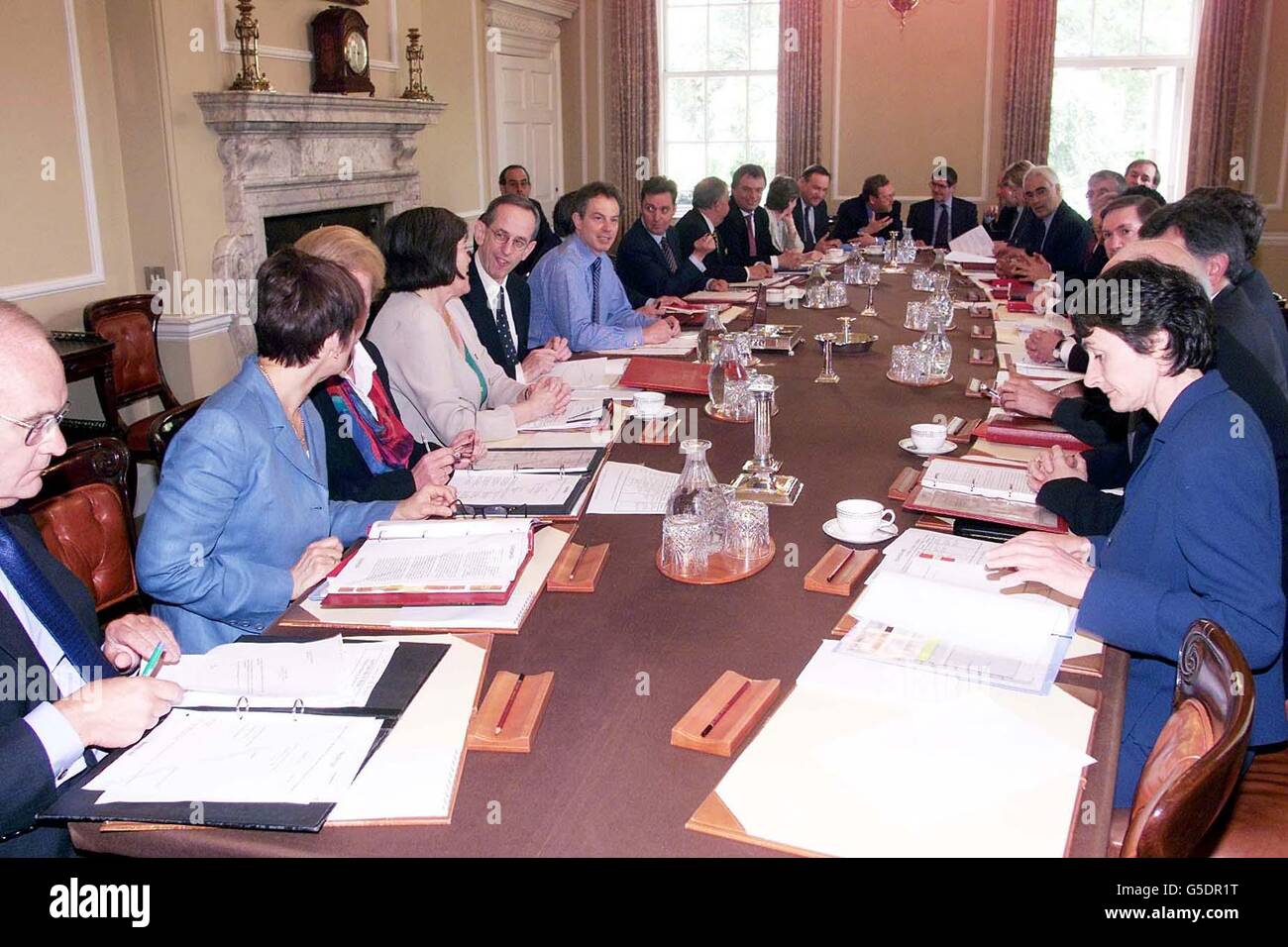 Blair è di nuovo gabinetto di governo Foto Stock