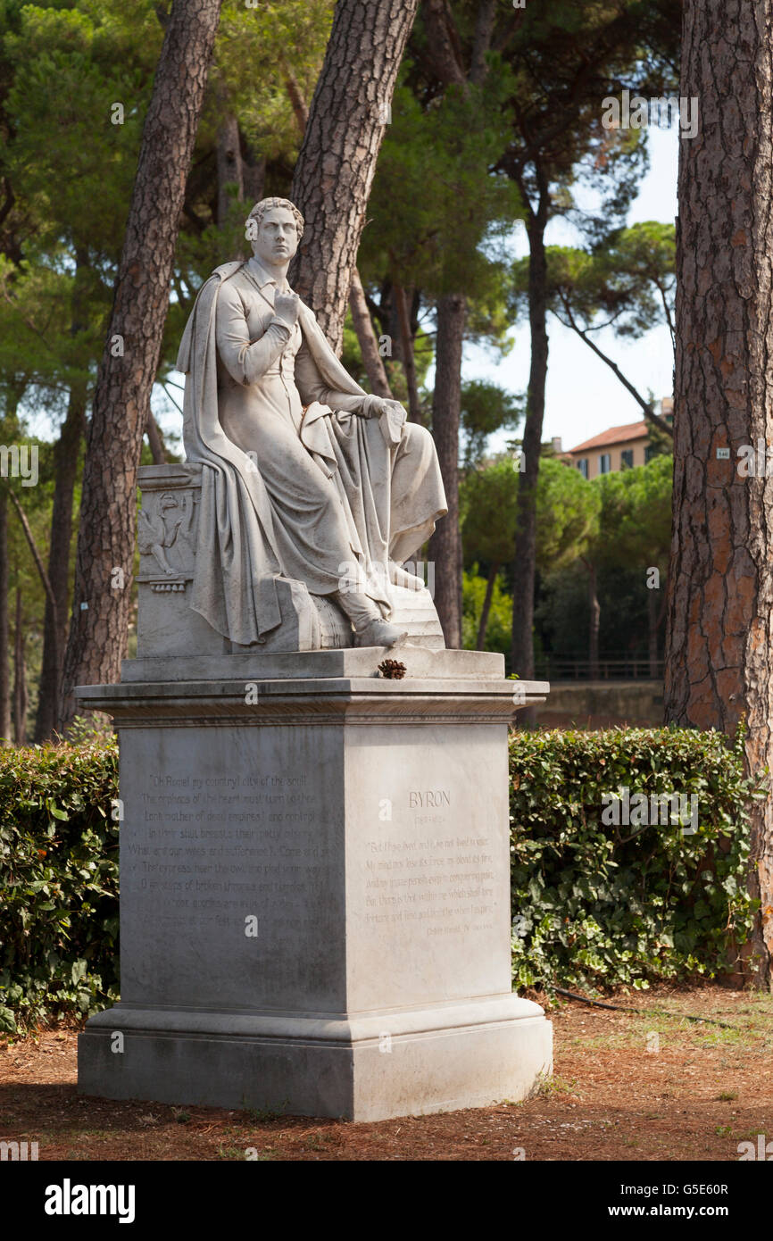 Statua di Lord Byron nei giardini di Villa Borghese, Roma, Lazio, l'Italia, Europa Foto Stock