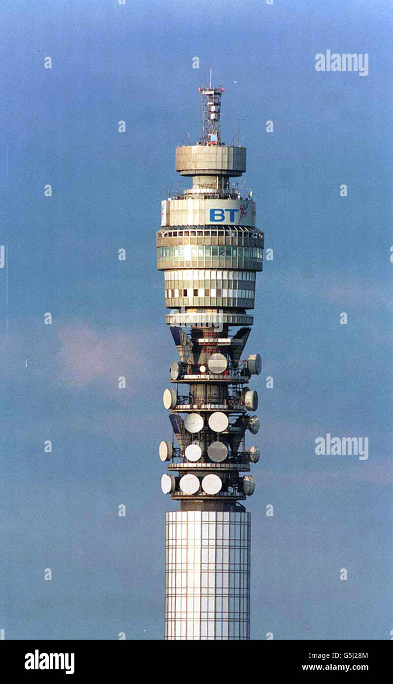 Un'immagine del file della Torre dell'Ufficio postale. * 26/3/03: Il punto di riferimento è una delle sette strutture di comunicazione che verranno elencate come icone della tecnologia di comunicazione post-bellica. L'edificio di 620 piedi nel centro di Londra e' stato definito come architettonico e storicamente importante dal Patrimonio Inglese. Foto Stock
