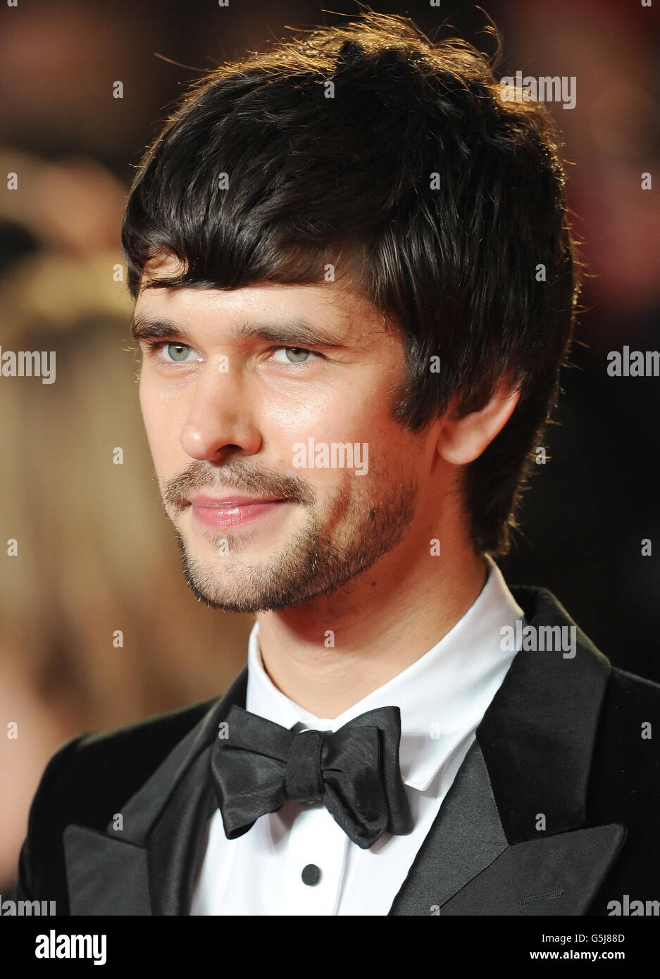 Ben Whishaw arriva alla prima del Royal World di Skyfall alla Royal Albert Hall di Londra. Foto Stock