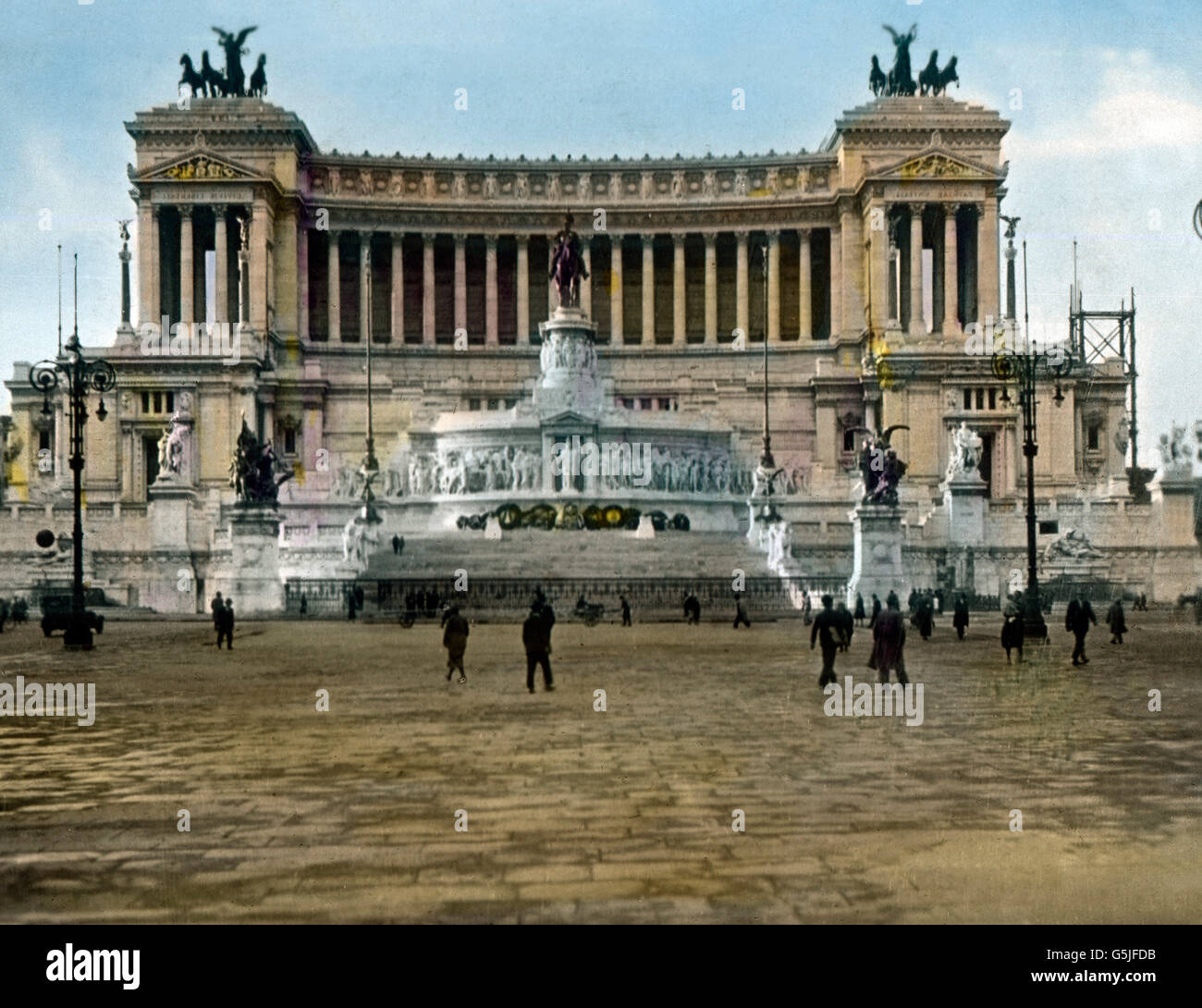 Das Denkmal Monumento a Vittorio Emanuele II in Rom, Italien 1920er Jahre. Il monumento Altare della Patria a Roma, Italia, 1920s. Foto Stock