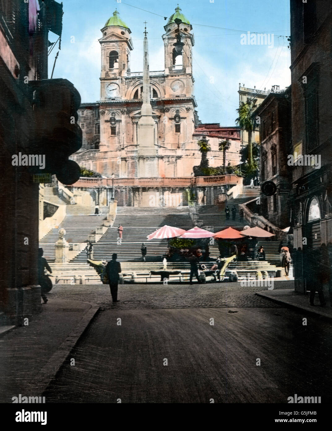 Spanische Treppe mit der Kirche Trinita dei Monti in Rom, Italien 1920er Jahre. Scalinata di piazza di Spagna con la chiesa Trinita dei Monti a Roma, Italia 1920s. Foto Stock