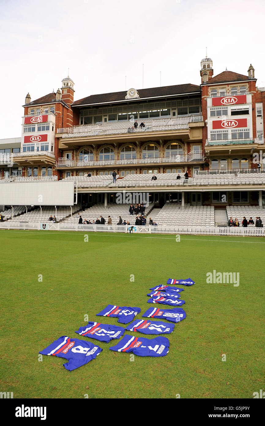Australian Rules Football - AFL European Challenge Cup - Port Adelaide v Western Bulldogs - KIA ovale Foto Stock