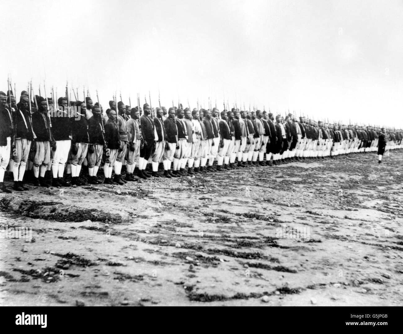 Una sezione delle truppe del Sultano del Marocco. Foto Stock