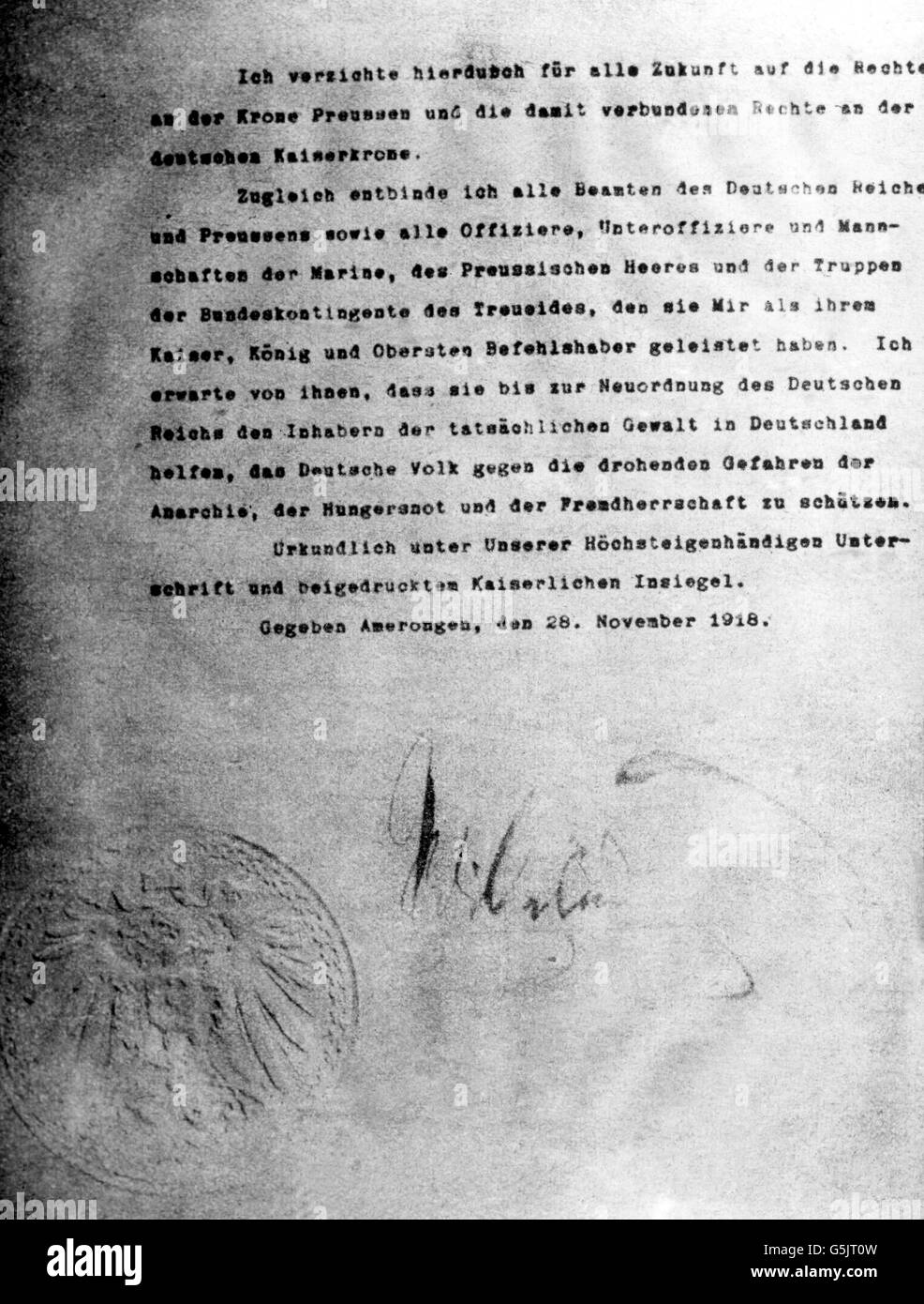 Prima guerra mondiale - Kaiser Wilhelm II - abdicazione. Documento ufficiale di abdicazione di Kaiser Wilhelm II. Foto Stock