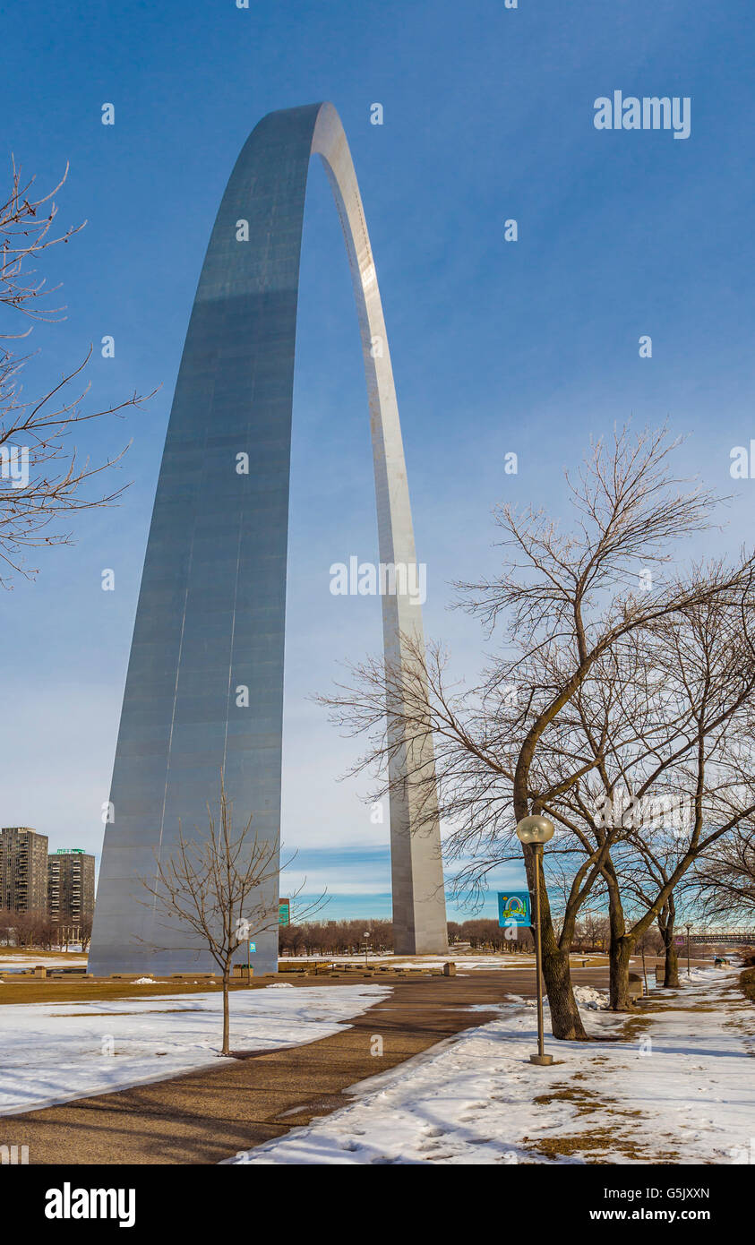 Gateway Arch al Jefferson National Expansion Memorial nel centro cittadino di San Louis, Missouri Foto Stock