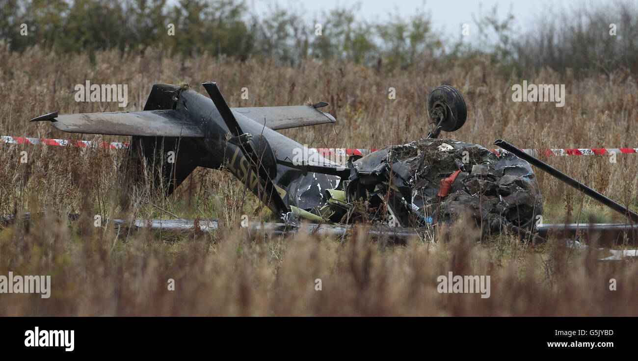 La scena di un incidente aereo leggero a Birr, Co Offaly dove due persone sono state uccise la notte scorsa. Foto Stock