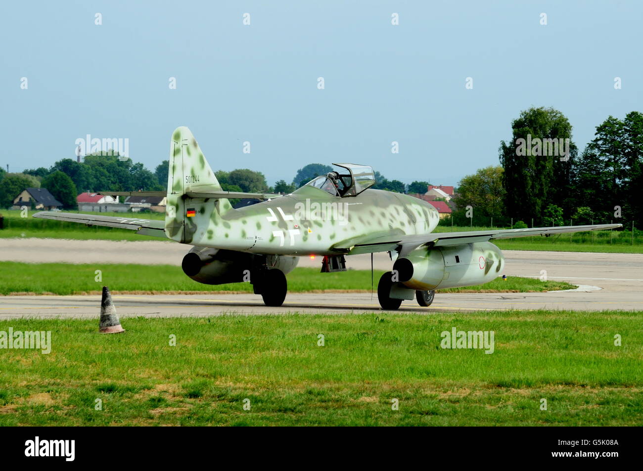 Storico degli aeromobili militari, Messerschmitt Me 262 , negli aeroporti, Pardubice, show 2016 Foto Stock