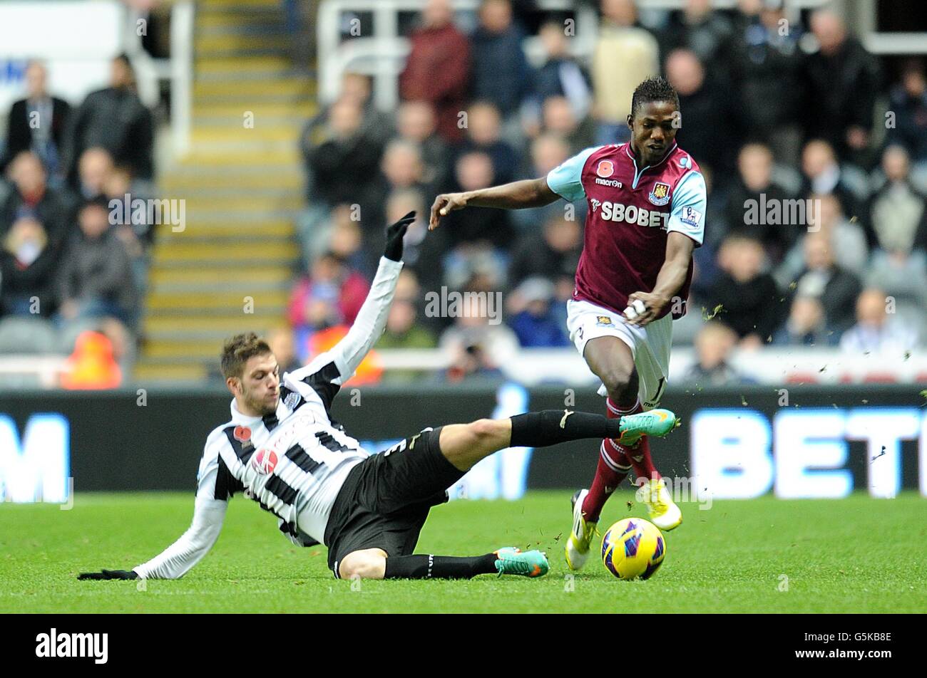 Calcio - Barclays Premier League - Newcastle United v West Ham United - St James Park Foto Stock