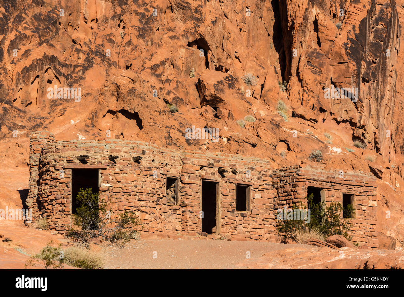 Famoso cabine in rocce rosse della valle del fuoco, nv Foto Stock