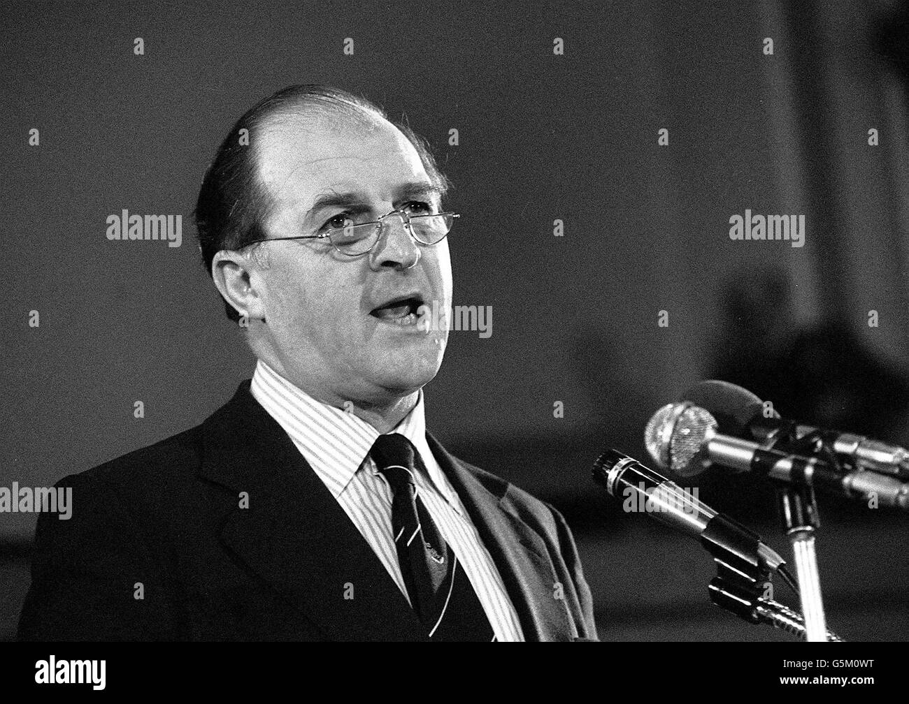 Sir Henry Plumb si rivolge ai delegati della riunione annuale della NFU. Foto Stock