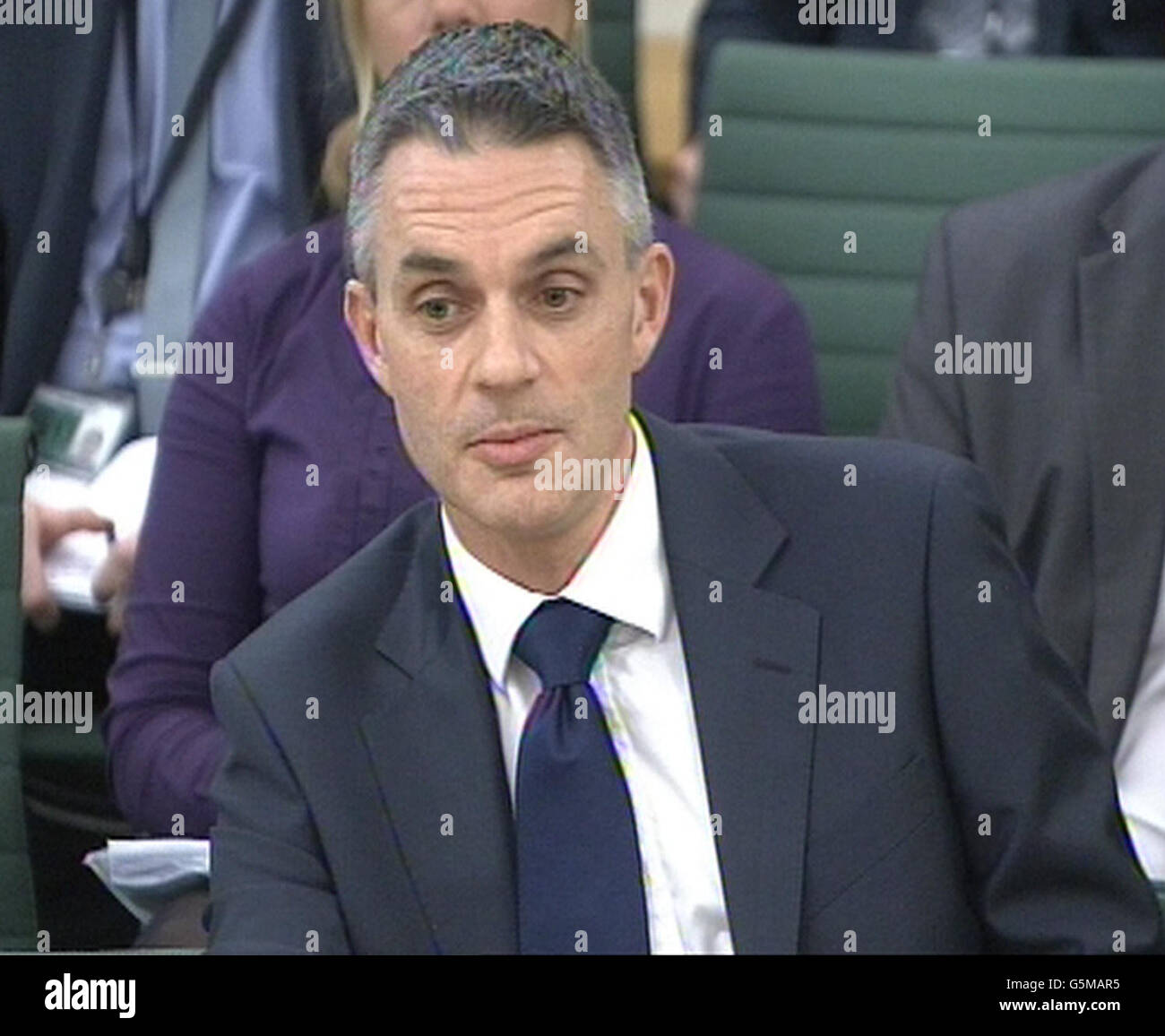 Tim DAVIE, direttore generale della BBC, fornisce prove presso il Commons Culture, Media and Sport Commons Committee, a Portcullis House, Londra. Foto Stock