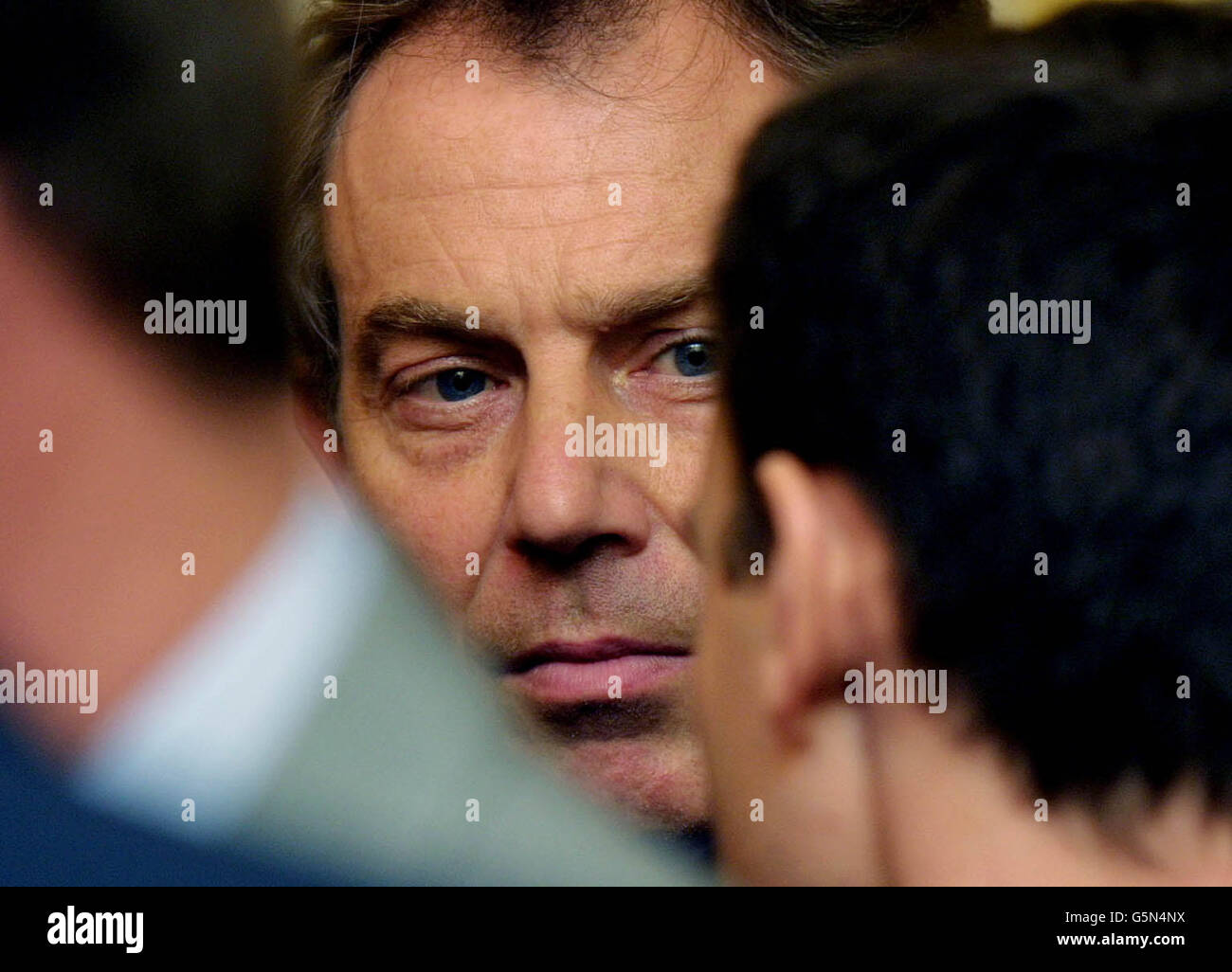 Il primo ministro britannico Tony Blair ospita a Downing Street, Londra, un evento nel settore delle TIC, durante il quale doveva sottolineare l'impegno del governo nel settore dell'informazione e delle comunicazioni. * al primo ministro si sono aggiunti i dati chiave del settore durante l'evento. Foto Stock