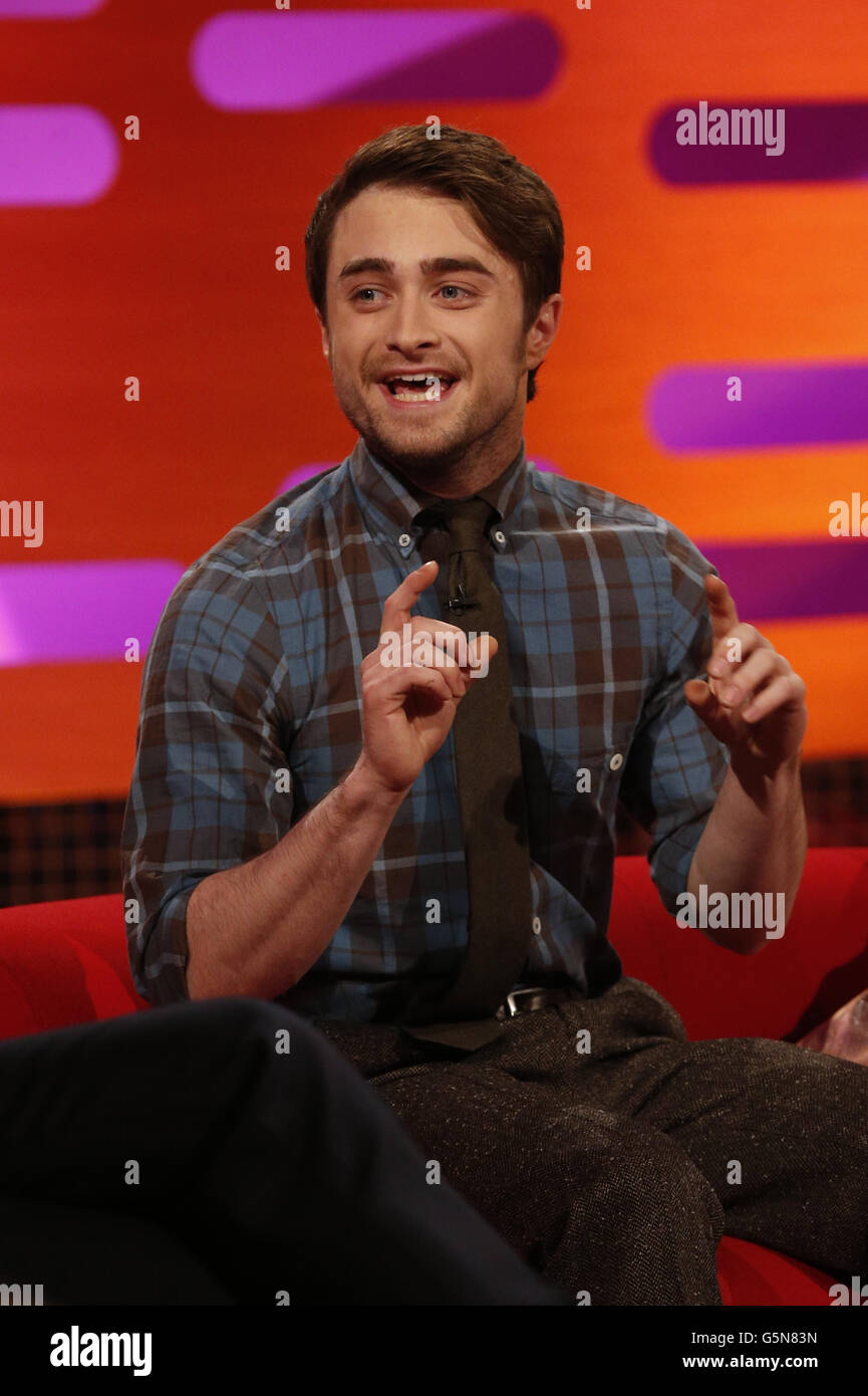 Daniel Radcliffe durante le riprese del Graham Norton Show presso i London Studios, a sud di Londra, in onda sulla BBC One il venerdì sera. Foto Stock