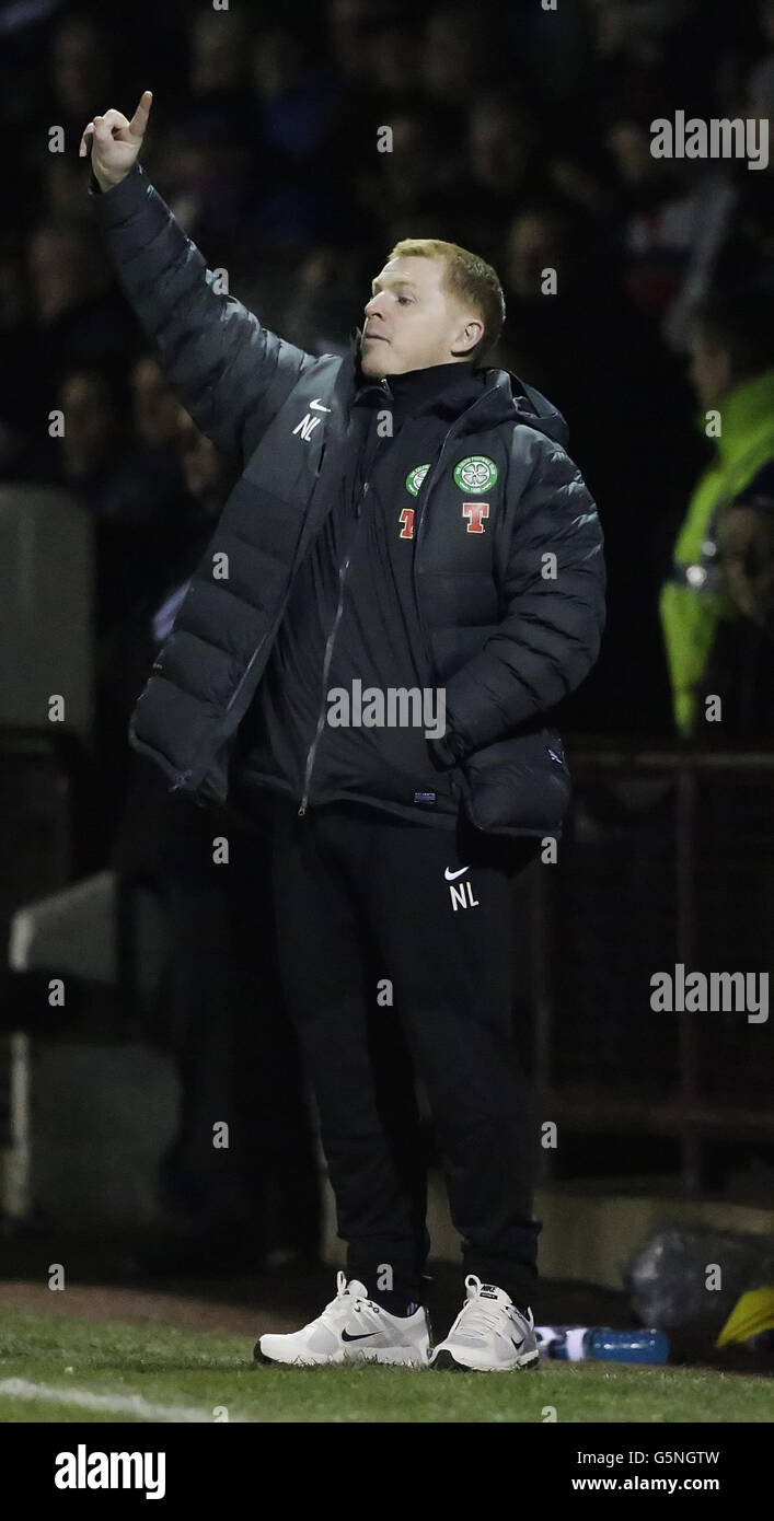 Il manager celtico Neil Lennon durante la partita di replay della Coppa Scozzese al Gayfield Park di Arbroath. Foto Stock