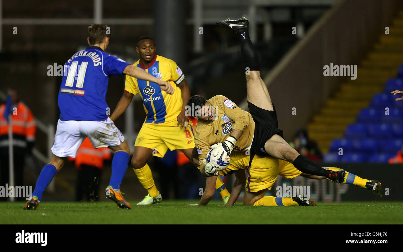 Peter Lovenkrands di Birmingham (a sinistra) e Julian, il custode del Crystal Palace Speroni e Glenn Murray (sotto il custode) Foto Stock