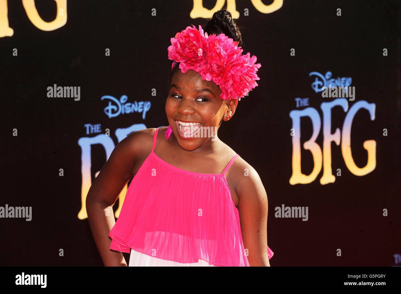 Los Angeles, CA, Stati Uniti d'America. Il 21 giugno, 2016. Trinitee Stokes a arrivi per la BFG (Big Friendly Giant) Premiere, El Capitan theater, Los Angeles, CA 21 Giugno 2016. © Jared Milgrim/Everett raccolta/Alamy Live News Foto Stock