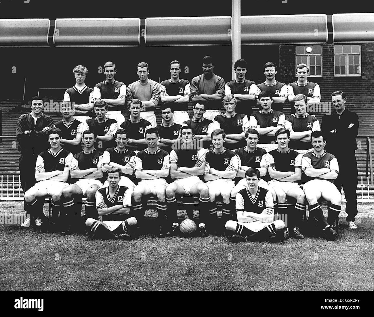Aston Villa Squad Stagione 1965/66. Aston Villa F.C. Foto Stock