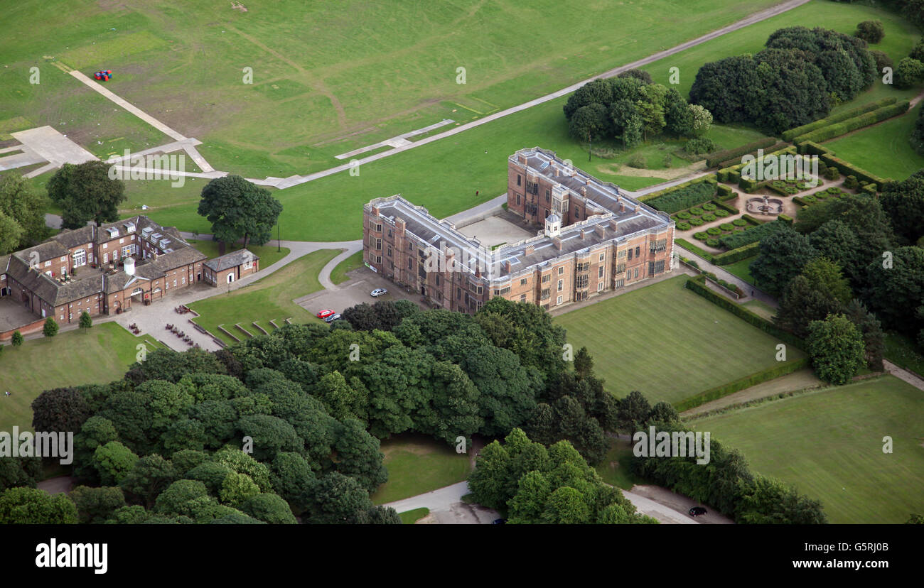 Vista aerea del Temple Newsam House vicino a Leeds, Regno Unito Foto Stock