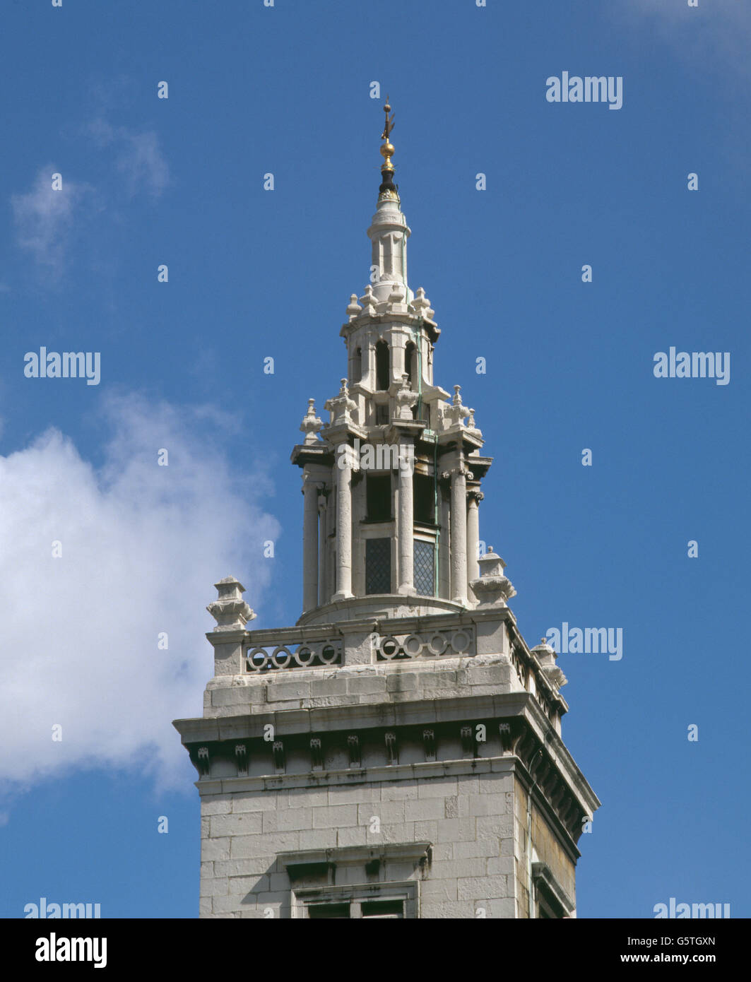 St Michael Paternoster Royal, chiesa della città di Londra, da Christopher Wren e Nicholas Hawksmoor: guglia Foto Stock