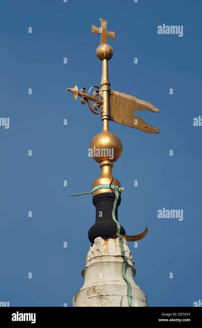 St Michael Paternoster Royal, chiesa della città di Londra, weathervane Foto Stock