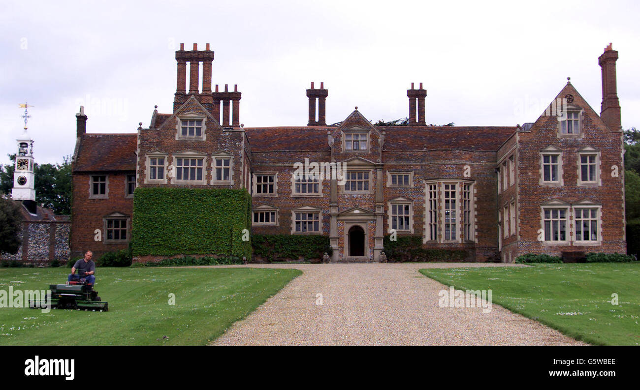 Coldham Hall, Lawshall, Suffolk, la nuova casa di Claudia Schiffer e del suo produttore cinematografico partner Matthew Vaughan. Foto Stock