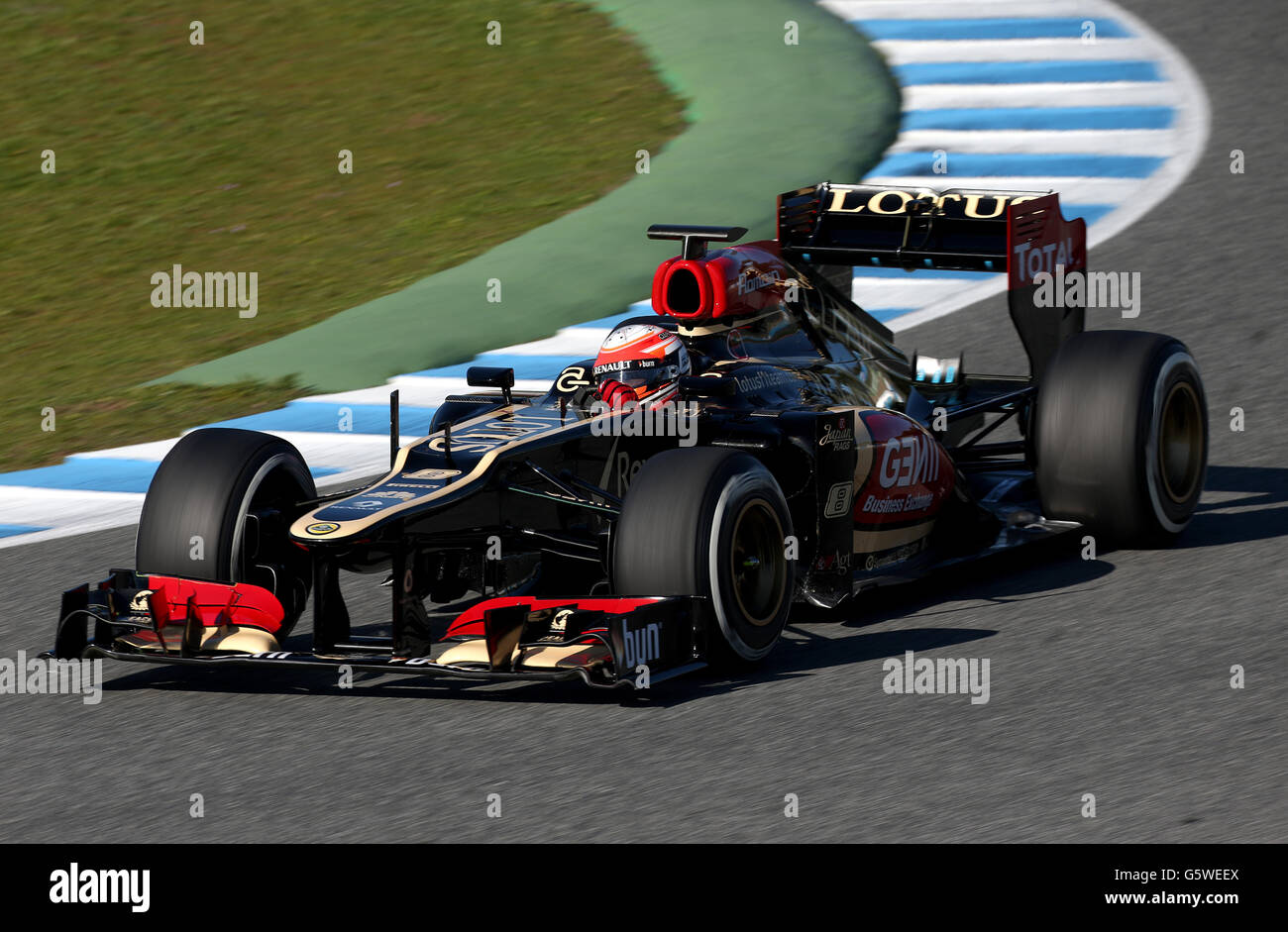 Romain Grosjean nella Lotus durante una sessione di test al circuito de Jerez, Jerez, Spagna. Foto Stock