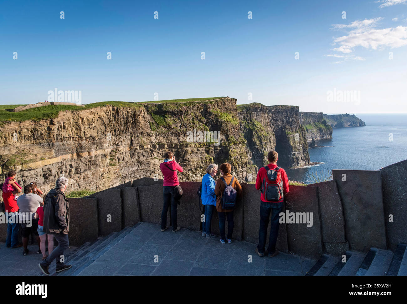 Scogliere di Moher Clare Irlanda Wild modo atlantico Foto Stock