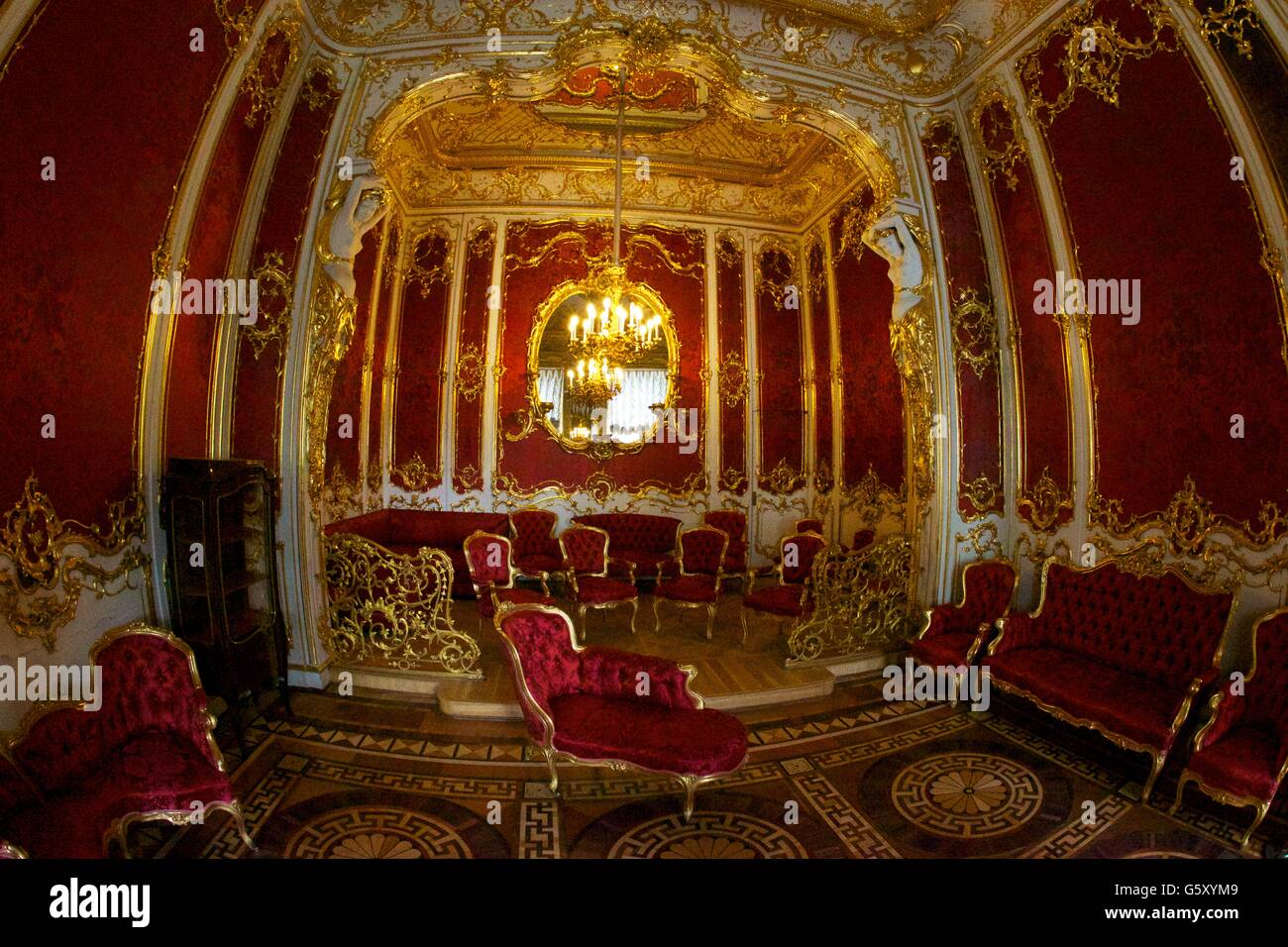 Boudoir di Imperatrice Maria Alexandrovna, Winter Palace, membro Hermitage Museum di San Pietroburgo, Russia Foto Stock