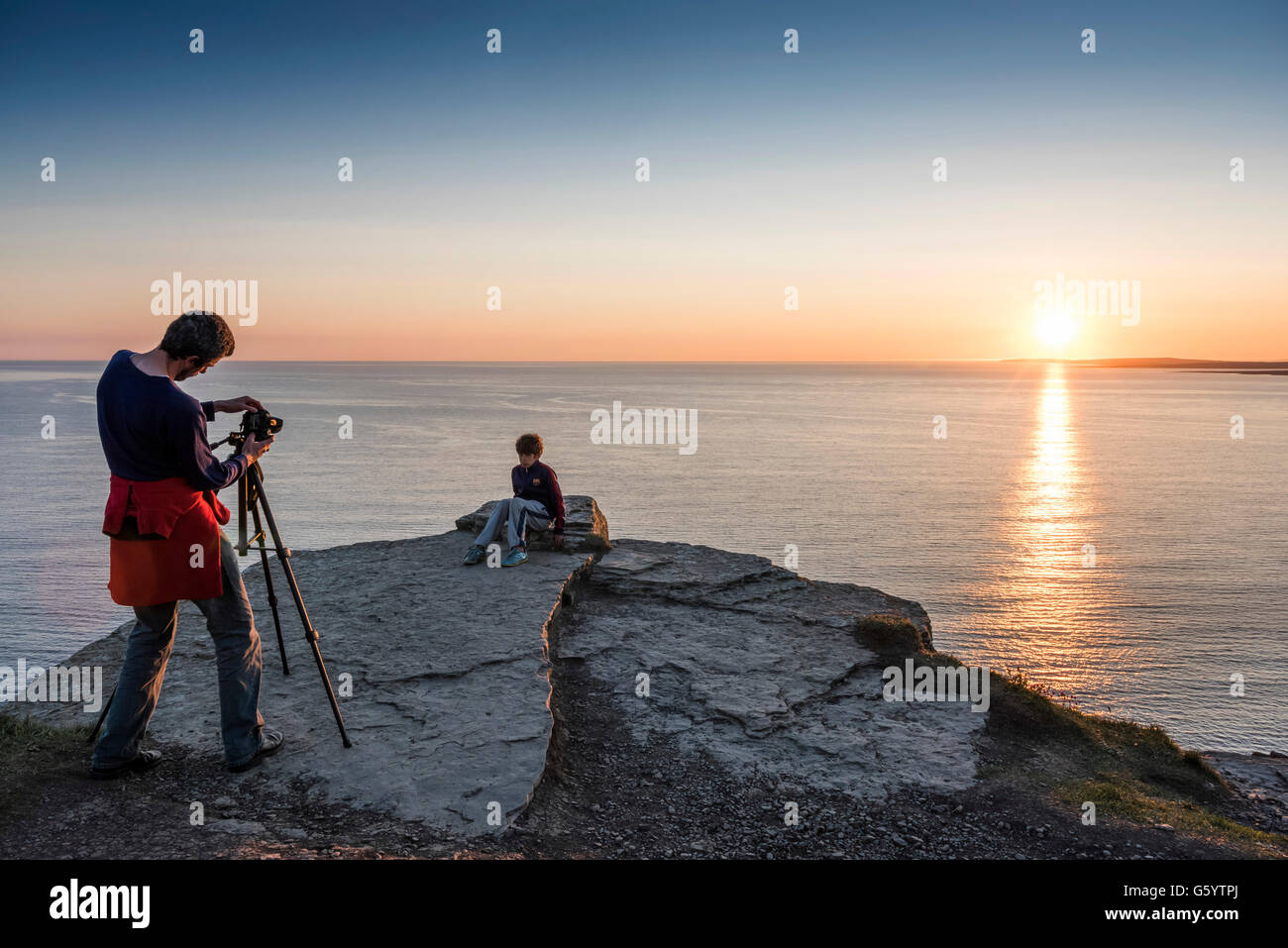 Scogliere di Moher Clare Irlanda Wild modo atlantico Foto Stock