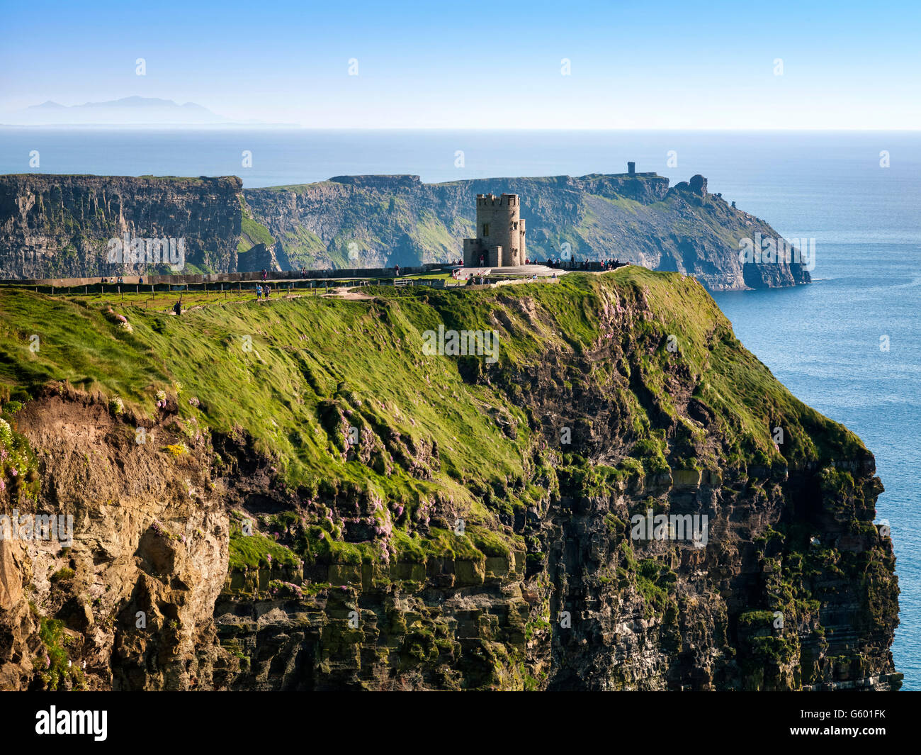 Scogliere di Moher Clare Irlanda Wild modo atlantico Foto Stock