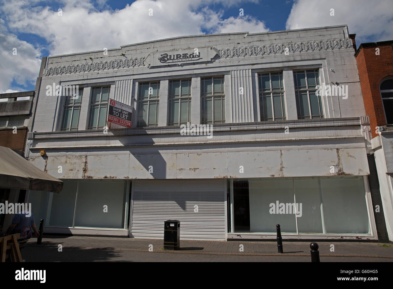 Burton store in Chesterfield esiste dal 1904 ed è il negozio originale , è stato ora messo in vendita. Foto Stock